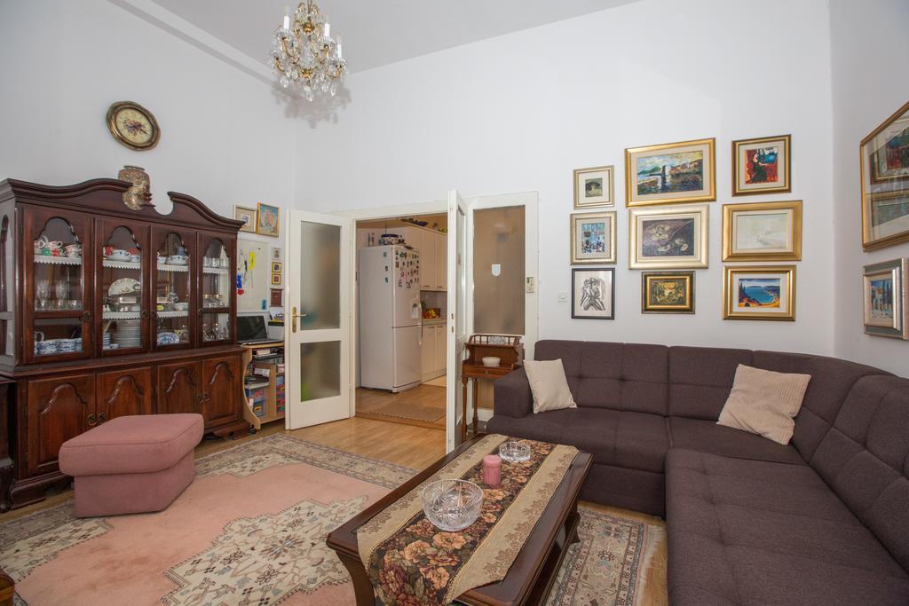 Old Town Heart Apartment ดูบรอฟนิก ภายนอก รูปภาพ